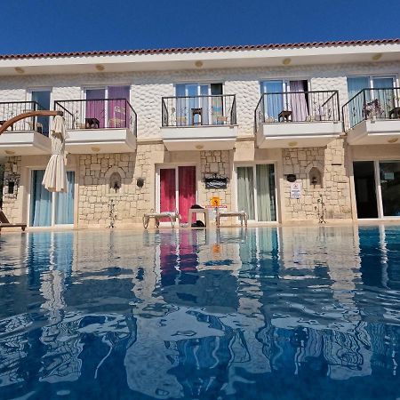 Ruezgar Guelue Butik Otel Alaçatı Exterior photo