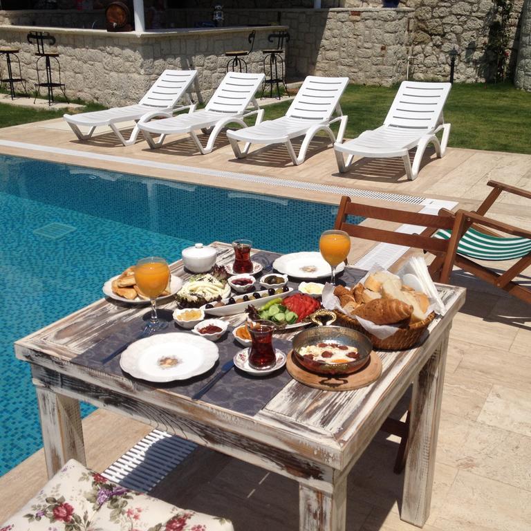 Ruezgar Guelue Butik Otel Alaçatı Exterior photo